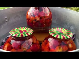 We have cooking Sweet Strawberries from the Market Sweet