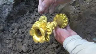 Inside a Forbidden Tomb Massive Gold Ancient Gold Hunters