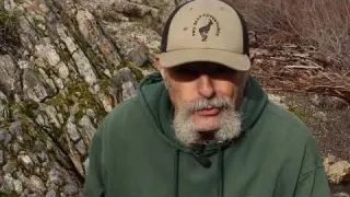 Finding gold by detecting the upper edges of a river when