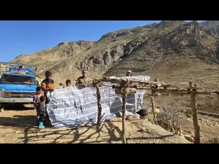 Building a natural glacier in Sardsir with natural