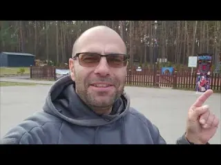 Tysiak w plecy Mega znalezisko w wodzie po kolana