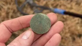 I ve NEVER Found Anything Like THIS Before Metal Detecting