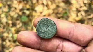 КОП ПО СТАРИННОЙ ДОРОГЕ НАШЁЛ ПИСТОЛЬ ПЕЧАТЬ И КУЧУ СЕРЕБРА