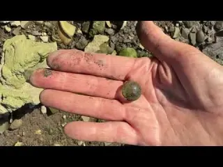 Searching River Foreshore for Treasures on Hottest Day on