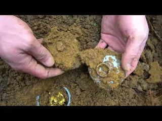 A heavy jar was found in the wild and upon opening it it