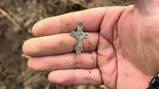 РАСКОПКИ НА МЕСТЕ СГОРЕВШЕГО ПОСЕЛЕНИЯ НАХОДКИ КОТОРЫЕ