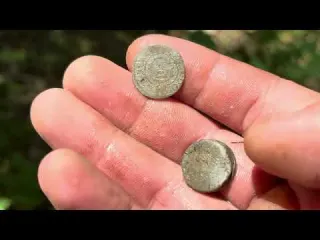 КОПАТЬ В ЭТОМ ЛЕСУ МЕЧТА ЛЮБОГО КЛАДОИСКАТЕЛЯ НАШЁЛ