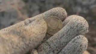 В поисках древностей коп на распаханных полях
