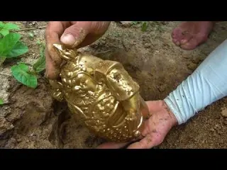 Nature s Hidden Vault Rare Gold and Gemstones Discovered by