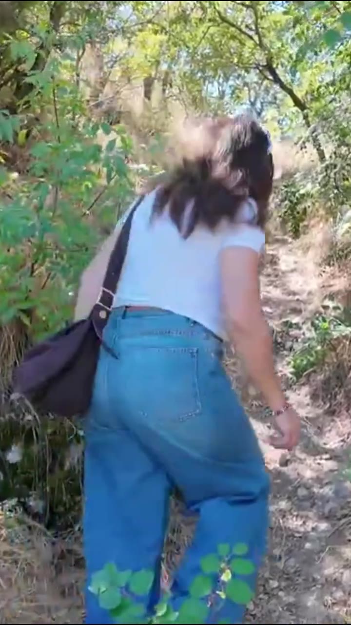 We are making our way along the path in Kapıkılaya
