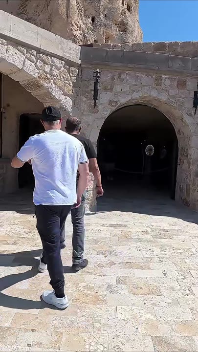 Kapadokya'da Muhteşem Kaleye Giriyoruz