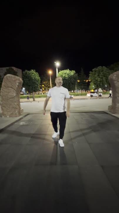 Harika bir Gecede İlerliyoruz