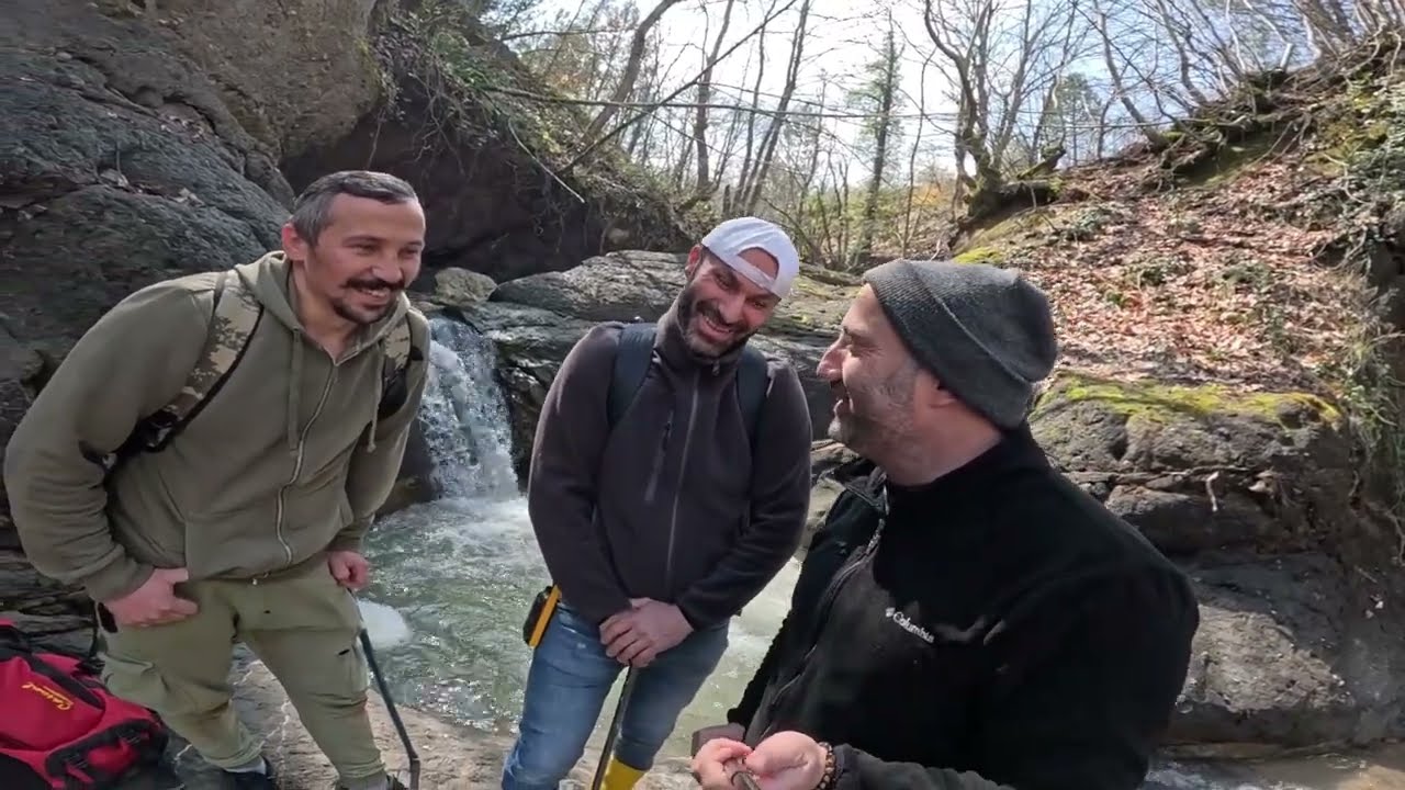 Define Aradığımız Lanetli Bölgede Olaylar Bitmiyor