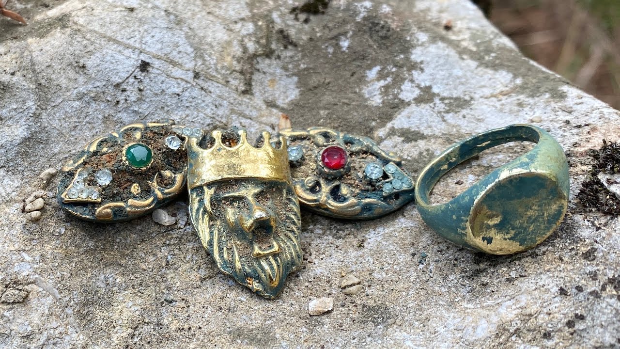 Define Kasasından Altın Aslan Müjdesini Çıkardım