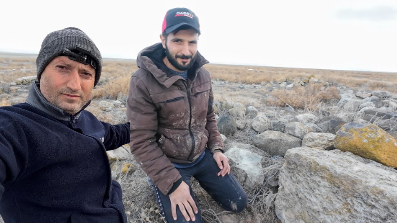Sütünün Altından Defineyi Çıkardım Derken Yakalandık