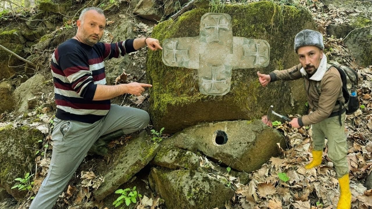 Büyük Kaya Tuzağı Lanetli Define Dolu Mezarda Açıyoruz