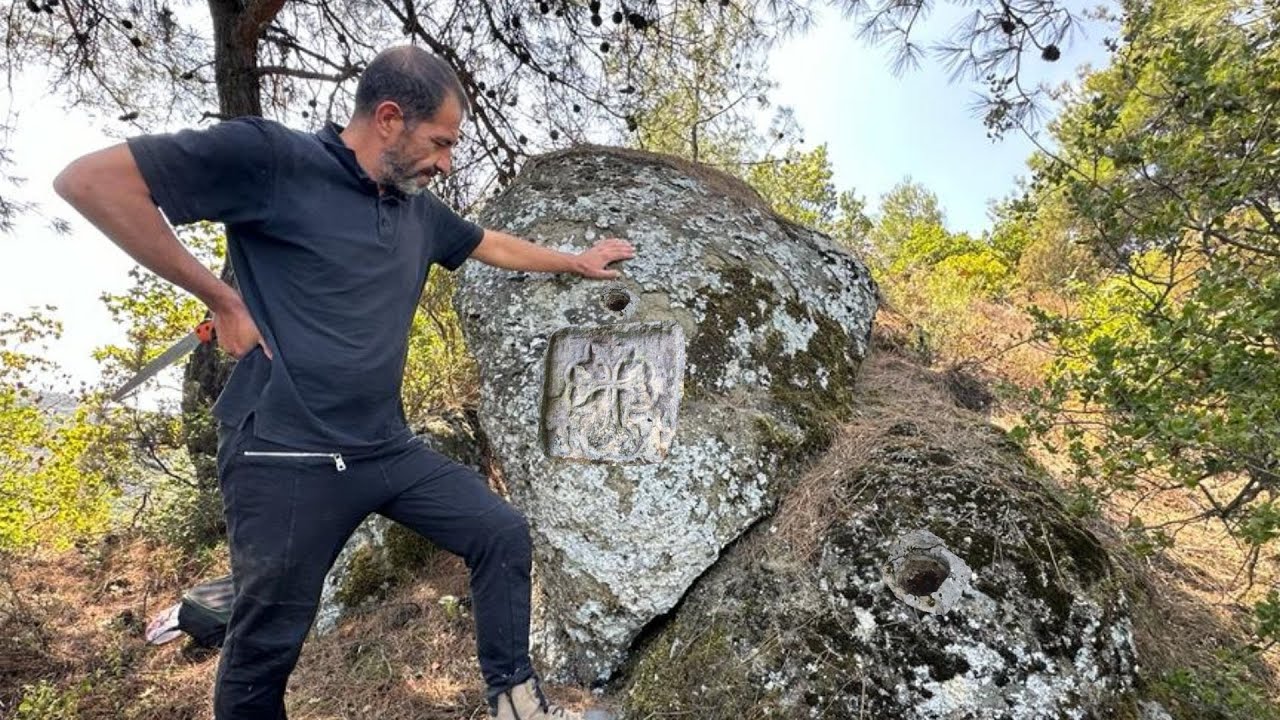 Zengin Define Kasası 10 Tonluk Kayanın Altında Açıyoruz