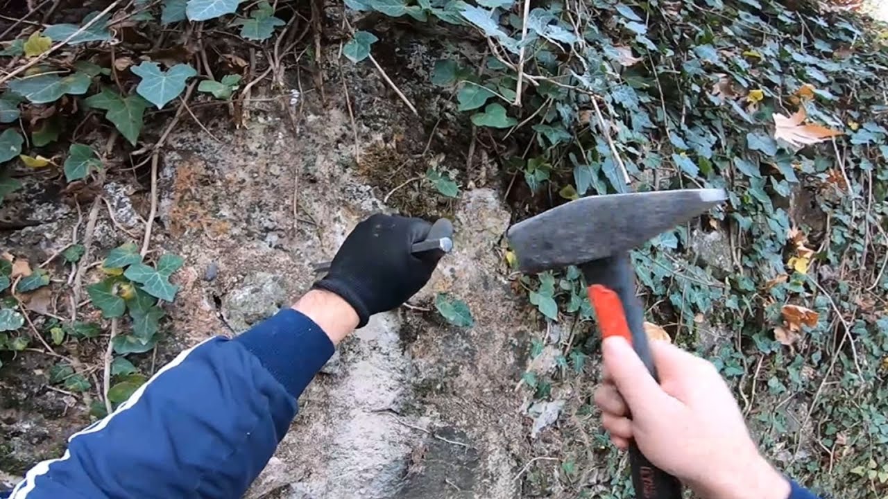 Define Avında Altınlar Gizemli Duvardan Çıktı