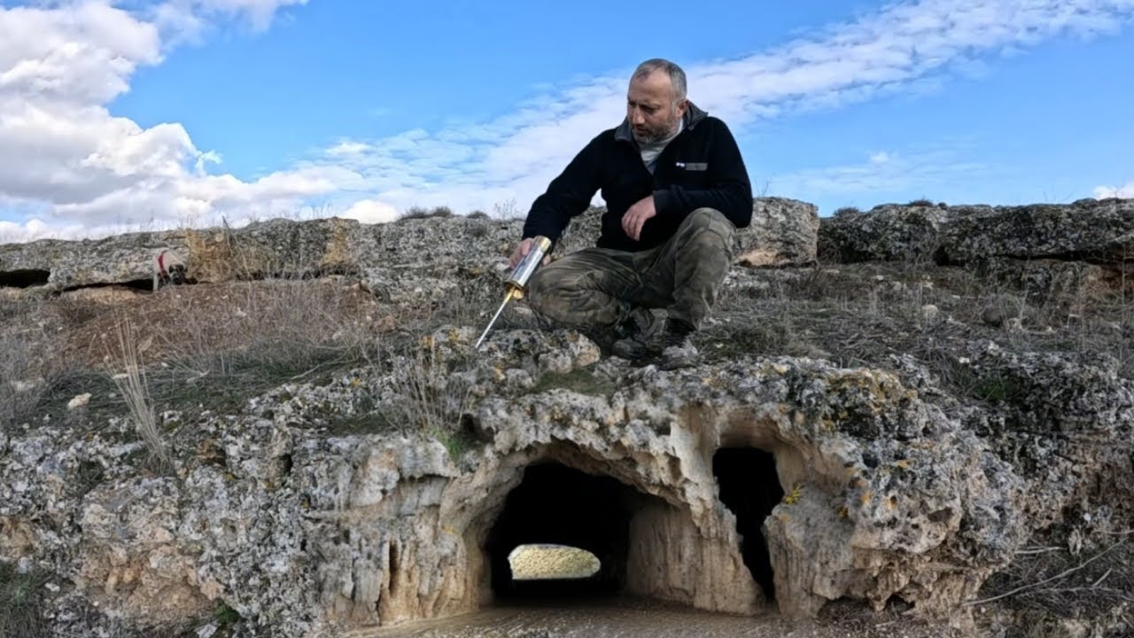 Mezarın Define Müjdesi Gizemli Kasada Duruyor Açıyoruz
