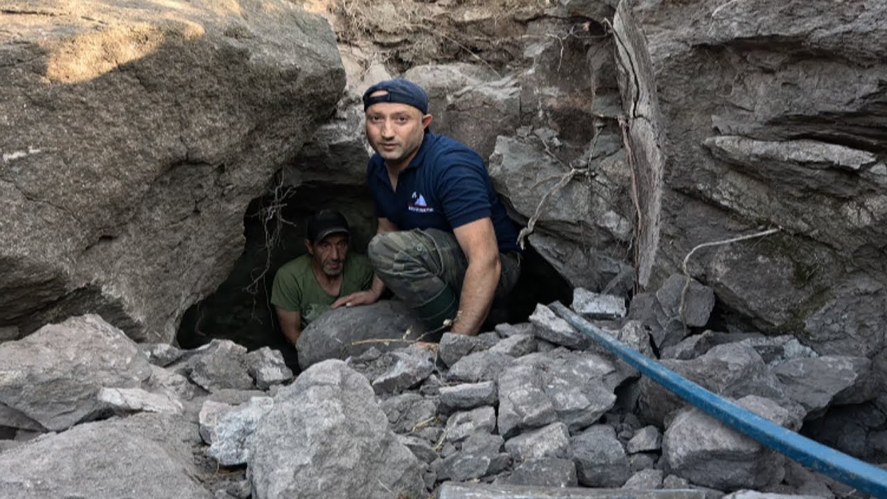 Mezar Odasından Çıkan Define Dolu Taş Küpü Açılmıyoruz