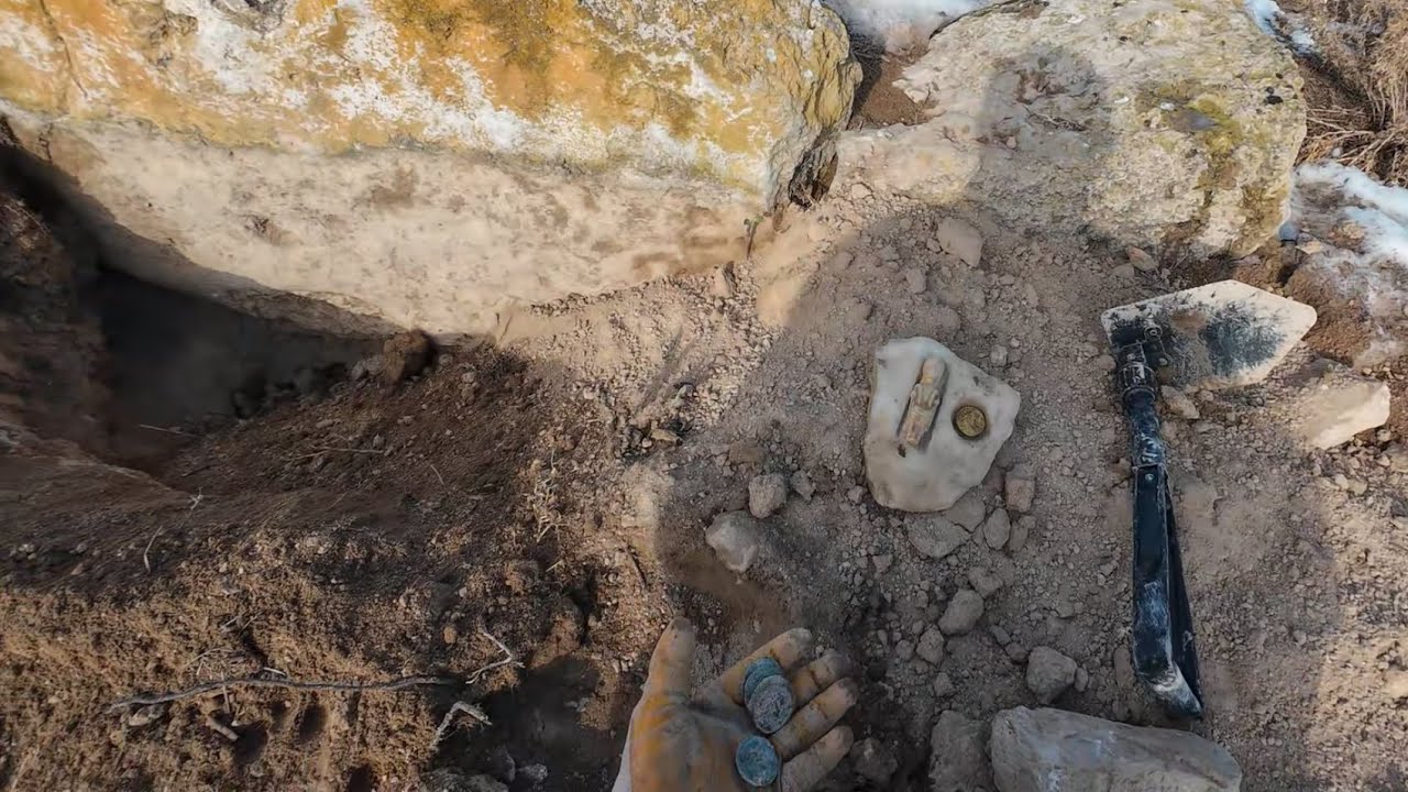 Mezardan Çıkan İlginç Defineler Gizemli Olaylar Başlıyor