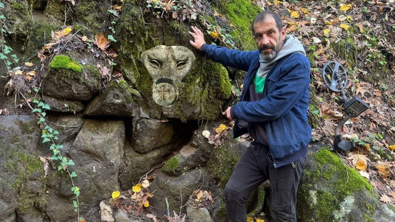 Eşkıyanın Define Kasası Tuzağın Altında İçi Dolu Açıyoruz