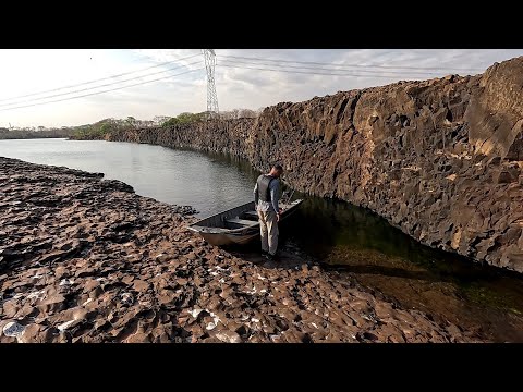 Pescaria no Rio grande em um lugar maravilhoso várias