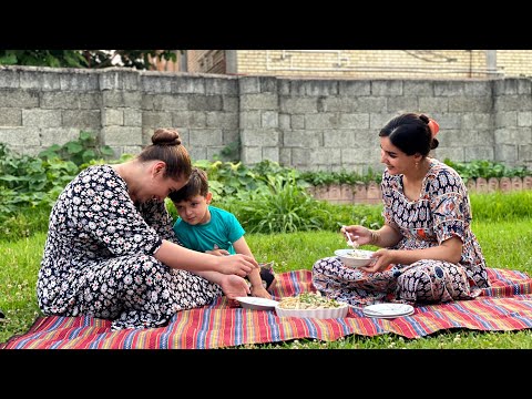 Village Family Routine Cooking, Farm Animals & Homemade