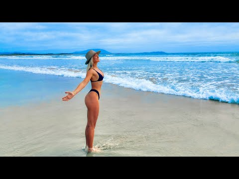 TRAVEL THE AUSSIE COAST WITH ME! 4WDING, waterfalls &