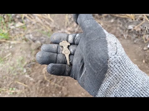 GÜMÜŞ İSKENDER VE DAHASI MUHTEŞEM BİR TEKTEK SİZLERLE