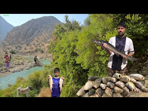 How Do They Survive Here? Nomadic Family Fishing on a