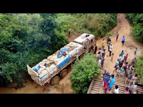 Congo : Les coursiers de la jungle Les routes de