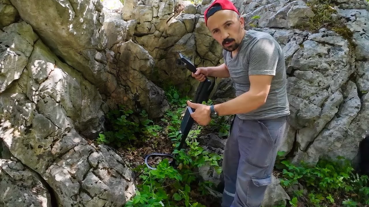 Osmanlı Dönemi Define Gömüleri Dedektörle Bulduk