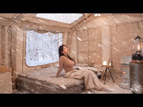 CAMPING IN THE SNOW STORM WITH 2 BEDROOM AIR TENTㅣSNOW ASMR