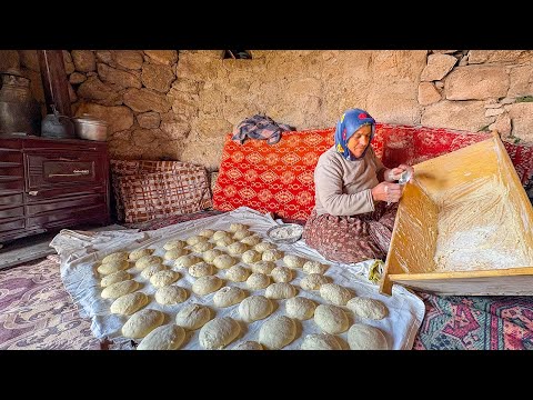 Toprak Ocakta Tandır Ekmeği- Taş Evde Yaşam
