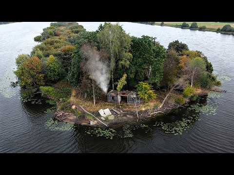 3 days in an abandoned anglers shelter catch and cook on a