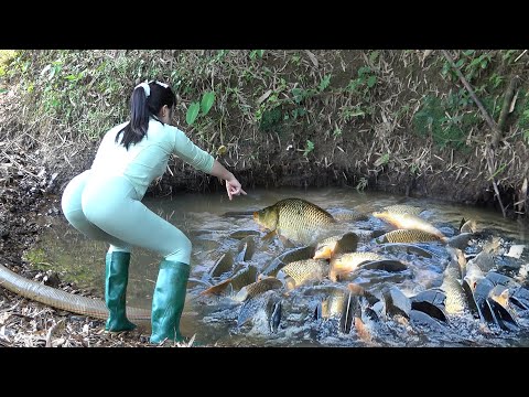 Full Video: The Young Girl's Excellent Fishing Skills on