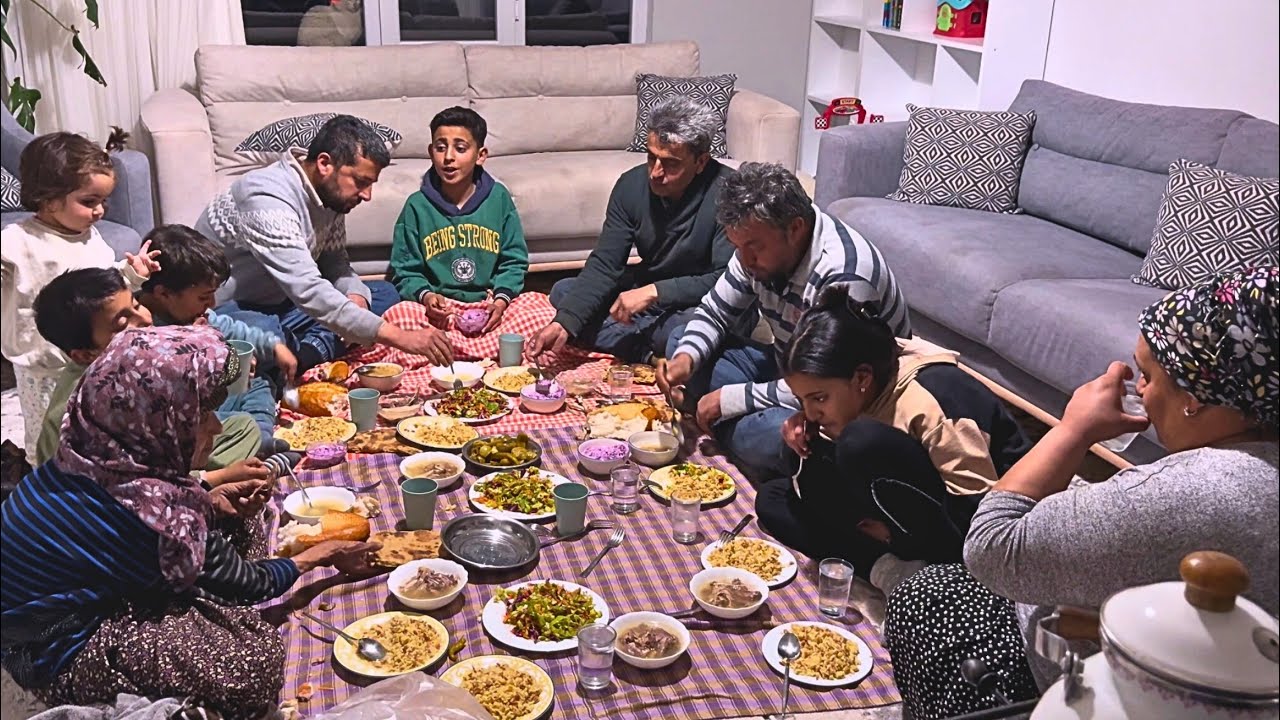 Güneydoğuda Köy Hayatı / Dağ Evinde Pişen Ev Yemekleri
