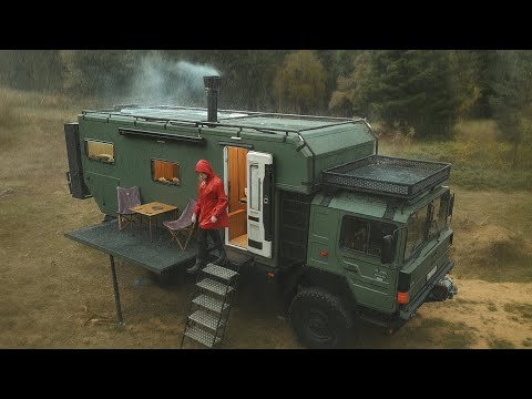 YENİ KAMYON KARAVANLA YAĞMURDA KAMP