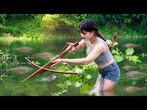 Surviving Alone on a Desolate Lake with Big Fish Skills