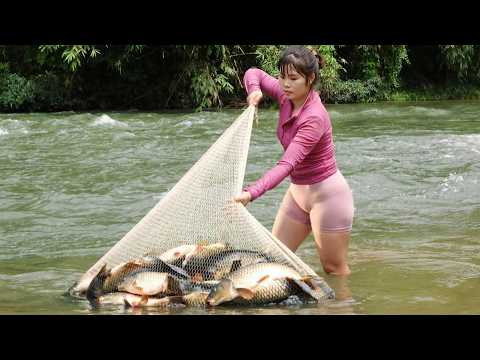 Full Video: Amazing Fishing Techniques Of Young Girl on