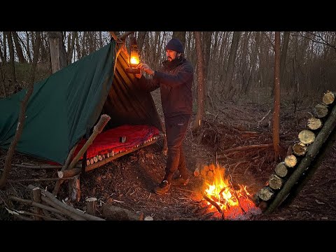Building Shelter for the Night Bushcraft Survival in