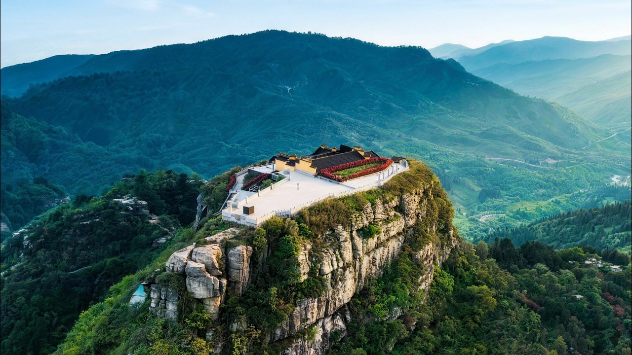 China’s Insane Sky-House: Who Built This on a Vertical