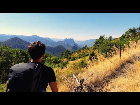 DOĞA YÜRÜYÜŞÜNDE ÇANTANIZDA OLMASI GEREKENLER | Yeni