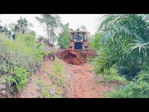 Effective Ways to Repair Plantation Roads with a D6R XL