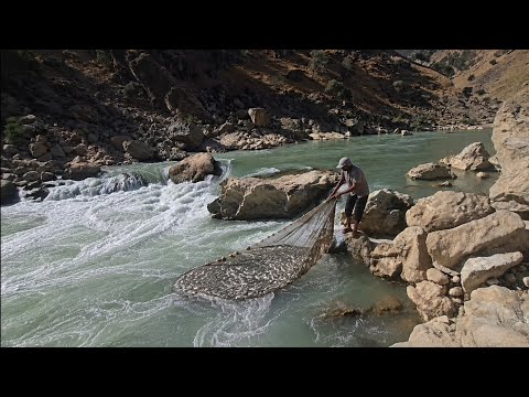 Wild River Adventure Nomad Family's Hidden Island Life in