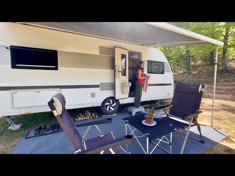 KARAVANDA YAŞAMAK LÜKS BİR KARAVAN İLE KAMPTA KÖY HAYATI