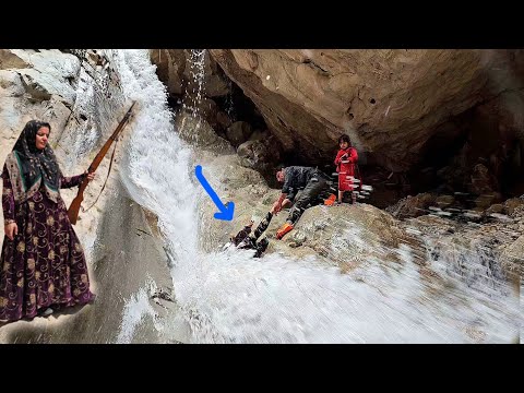 The bitter memory of an Iranian nomadic woman on a