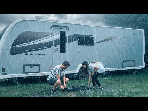 ŞİDDETLİ YAĞMURDA EV KONFORUNDA LÜKS KARAVAN KAMPI