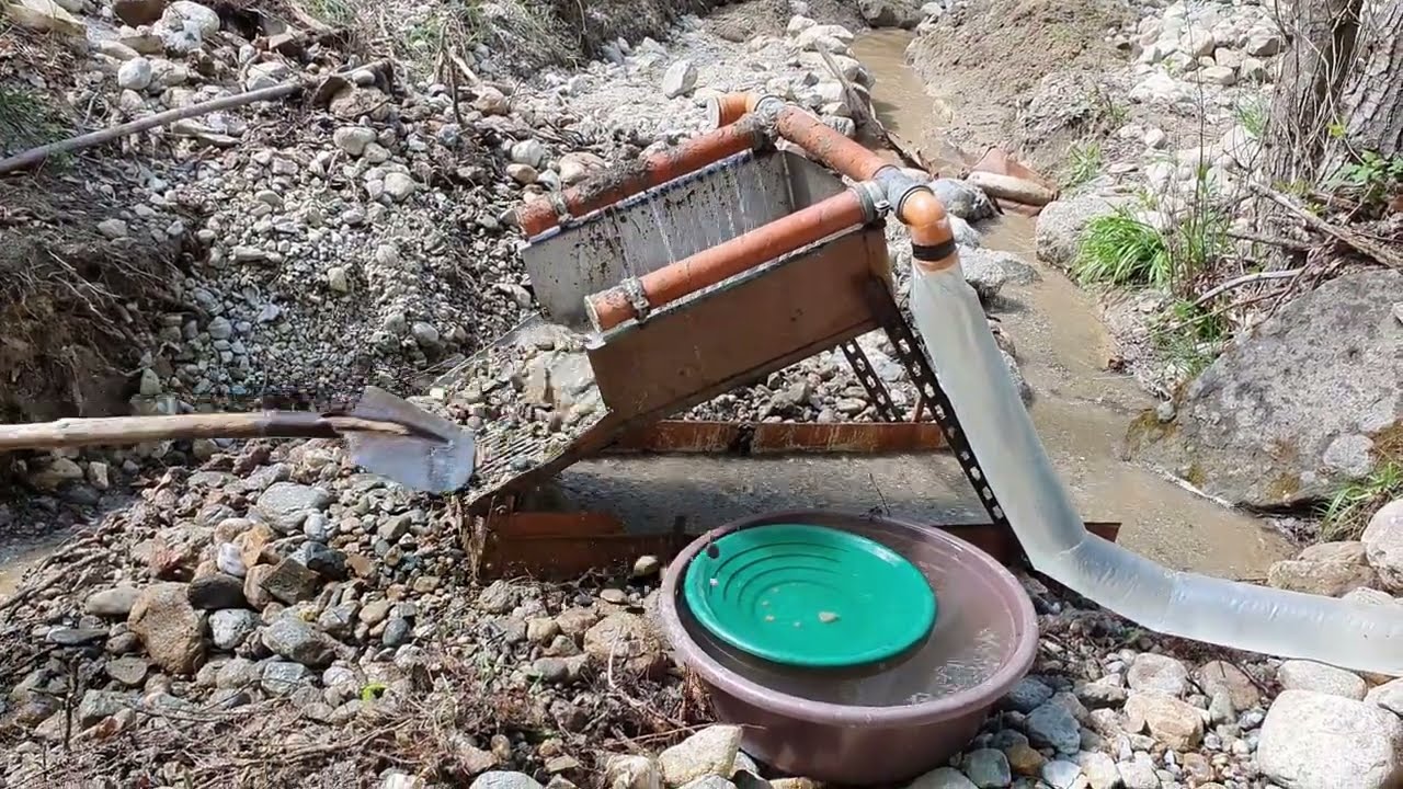 Incredible Gold Discovery The Process Of Finding Gold İn